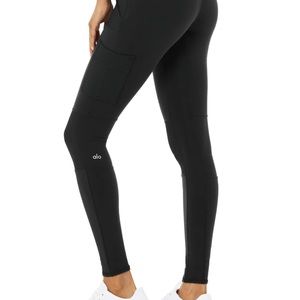 Alo high waist Cargo Legging